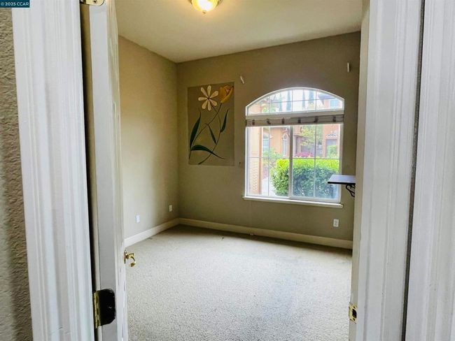 7104 Majestic Ct, Condo with 2 bedrooms, 2 bathrooms and 2 parking in Vallejo CA | Image 11