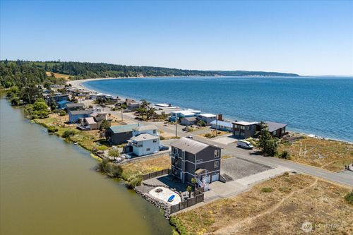 168 Keystone Ave, Coupeville, WA, 98239-9719 | Card Image