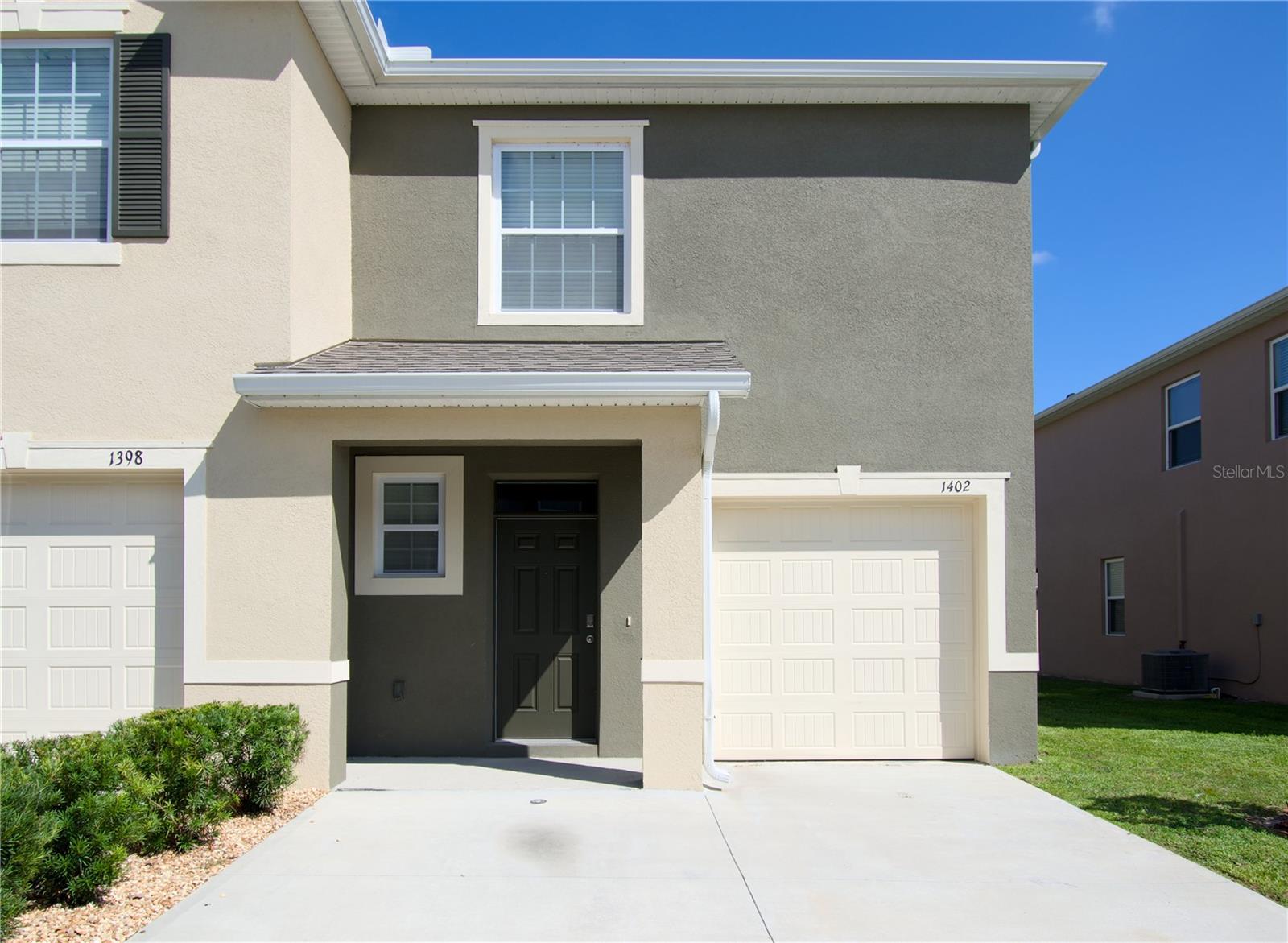 Yellow Finch Dr, Davenport, FL 33837