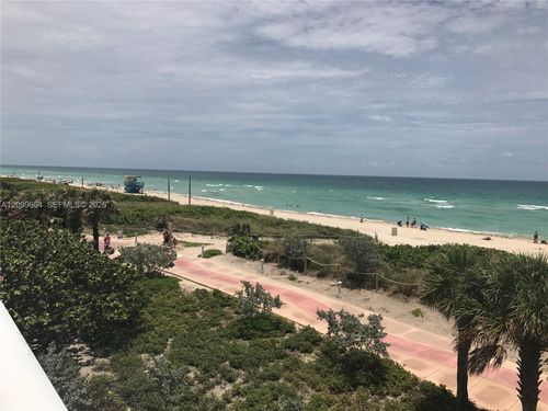333-7135 Collins Ave, Miami Beach, FL, 33141-3227 | Card Image