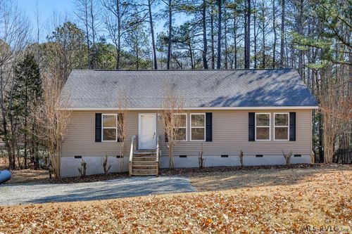 1103 Breezewood Ln, Henrico, NC, 27842-8907 | Card Image