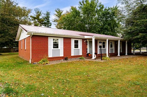 75 Country Manor Dr Se, Washington Court House, OH, 43160-9362 | Card Image