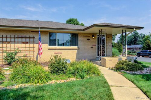 7807 W 33rd Ave, Wheat Ridge, CO, 80033-5943 | Card Image