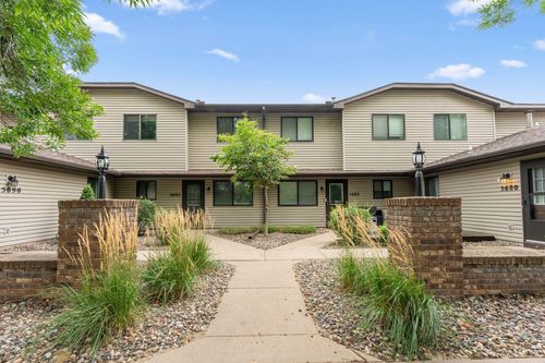 38-5692 Otter View Trl, White Bear Tp, MN, 55110-2295 | Card Image