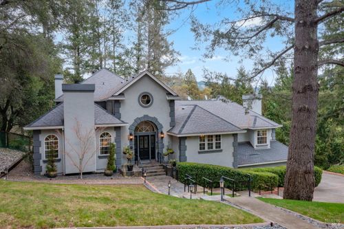 5795 Trailwood Dr, Santa Rosa, CA, 95404 | Card Image