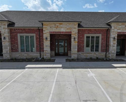 303-400 Stonebrook Pkwy, Frisco, TX, 75036-1181 | Card Image