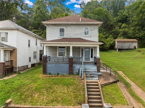 3233 Elm St, Weirton, WV, 26062-4605 | Card Image