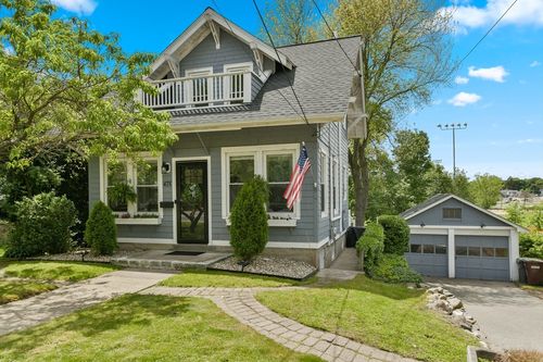 475 East St, Dedham, MA, 02026-3019 | Card Image