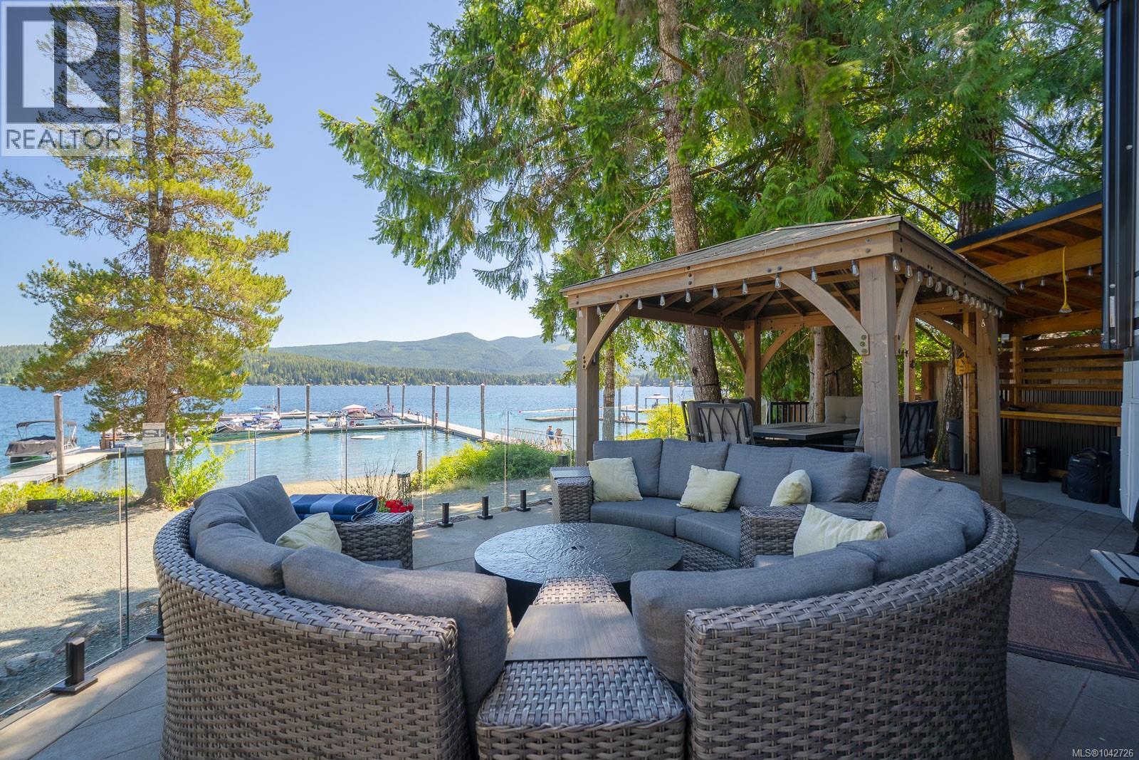 Land in Port Alberni 4