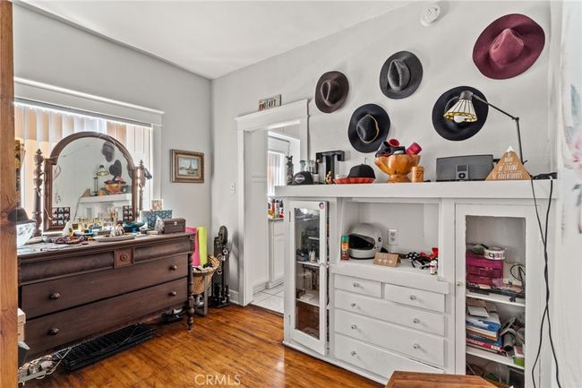 833 Cherry Ave, Condo with 0 bedrooms, 0 bathrooms and 5 parking in Long Beach CA | Image 9