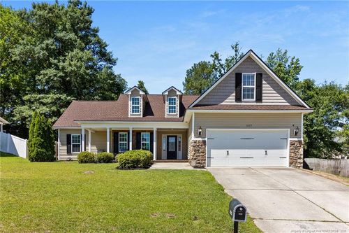 1517 Seabiscuit Dr, Parkton, NC, 28371-7715 | Card Image