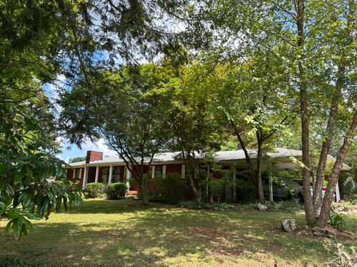 909 S Matlock Ave, Athens, TN, 37303-4407 | Card Image