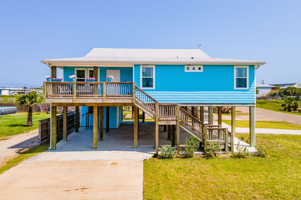 7th St, Port Aransas, TX 78373