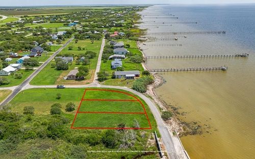 631 Copano Drive, Bayside, TX, 78340 | Card Image
