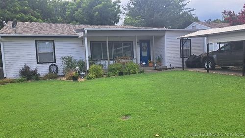 617 12th St, McAlester, OK, 74501-6011 | Card Image