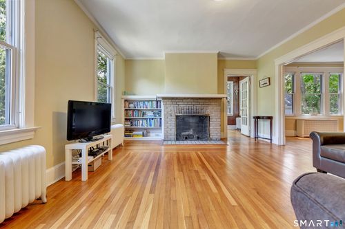 2-326 W Rock Ave, New Haven, CT, 06515-2106 | Card Image