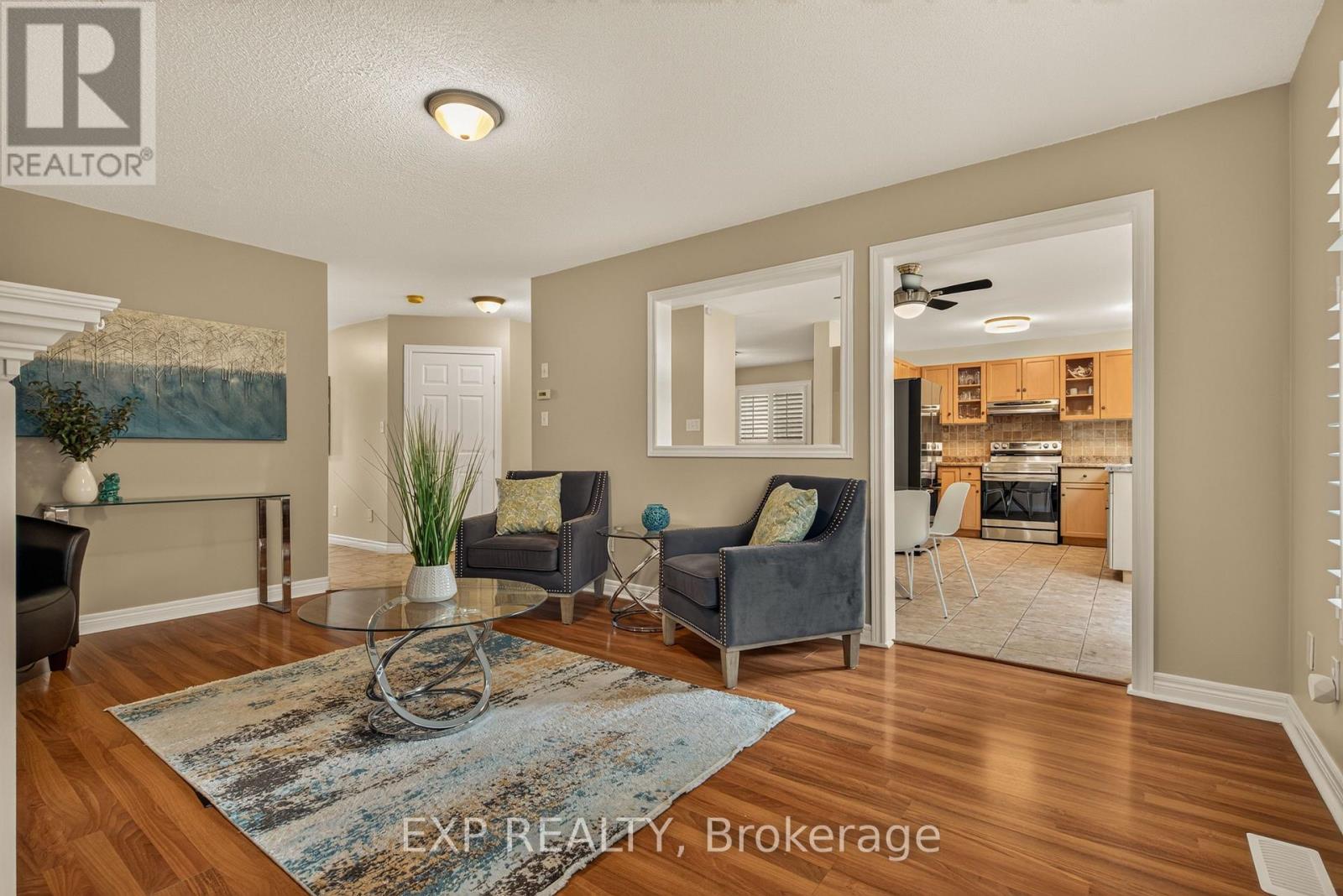 Residential in Hamilton (Binbrook) 2