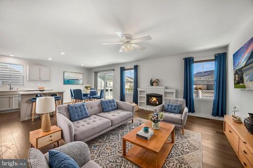 7607 Loughton Ln, SPOTSYLVANIA, VA, 22551-2884 | Card Image