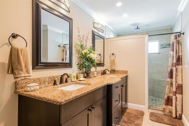 Master Bath | Image 18