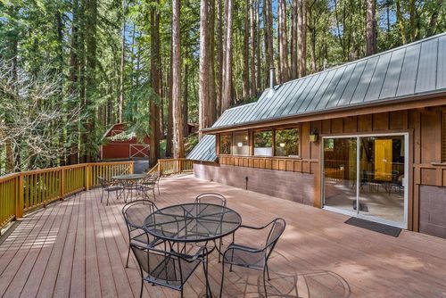 621 Hidden Cyn, Watsonville, CA, 95076 | Card Image