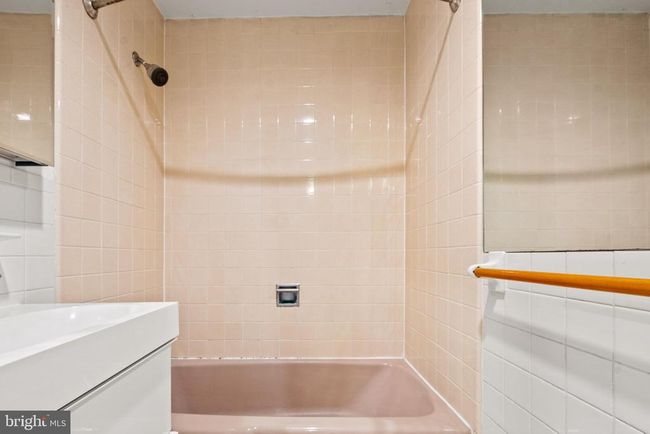 11493 Waterview Cluster, Townhouse with 3 bedrooms, 2 bathrooms and null parking in RESTON VA | Image 23