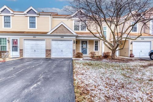 1680 Pebble Beach Circle, Elgin, IL, 60123 | Card Image