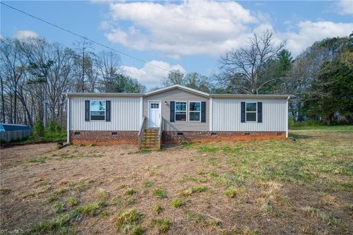 848 Wafford Road, Lexington, NC, 27292 | Card Image