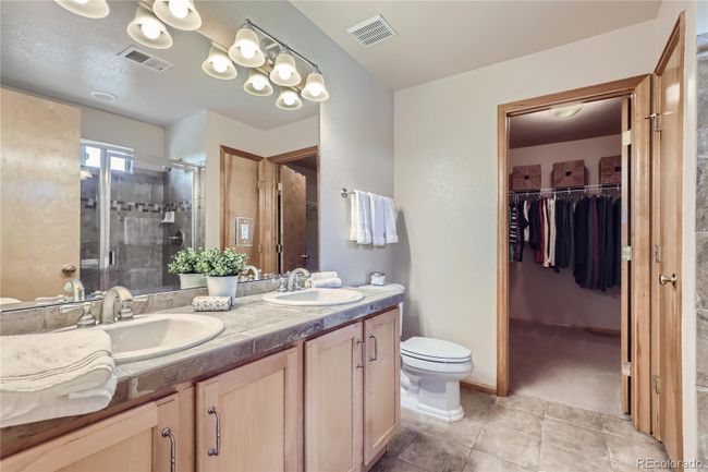 Primary Bath and Closet | Image 19
