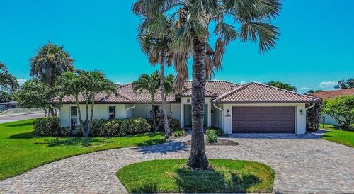 1998 Kansas Ave Ne, ST PETERSBURG, FL, 33703-3430 | Card Image