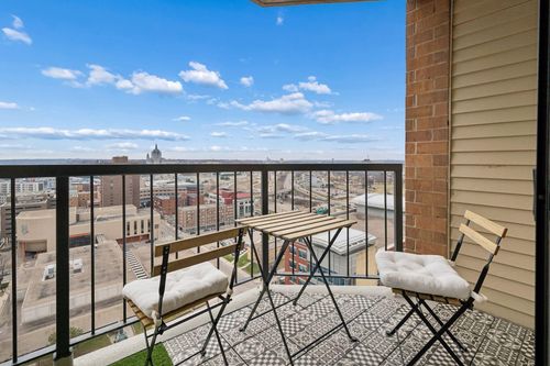 2408-78 10th St E, Saint Paul, MN, 55101-2250 | Card Image