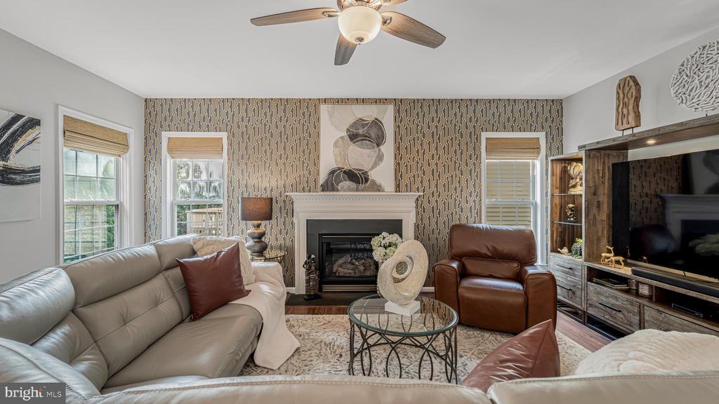 Residential in WOODBRIDGE 5