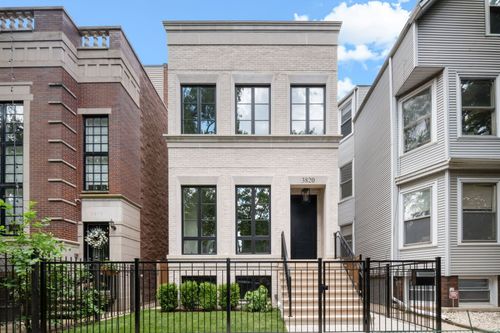 3820 N Wayne Ave, Chicago, IL, 60613-2810 | Card Image