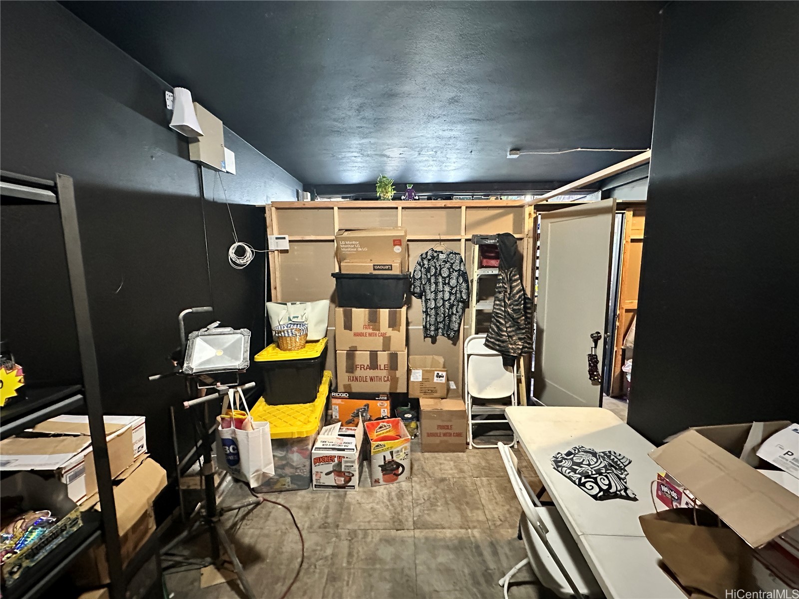 Commercial Sale in Honolulu 4