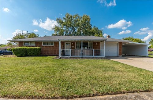 5785 Hinckley Ct, Huber Heights, OH, 45424-3528 | Card Image