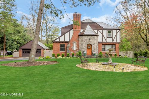 587 Closter Dock Rd, Closter, NJ, 07624-3204 | Card Image