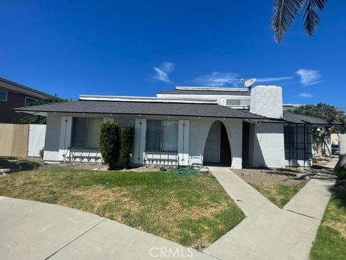 c-17061 Grove Cir, Huntington Beach, CA, 92647 | Card Image