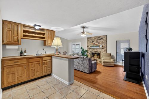 2950 San Diego Dr, Dallas, TX, 75228-1746 | Card Image