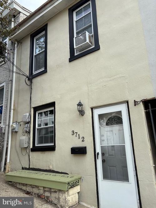 3712 Calumet St, PHILADELPHIA, PA, 19129-1702 | Card Image