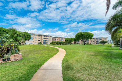 407 - 2615 Ne 1st Court, Condo with 1 bedrooms, 1 bathrooms and null parking in Boynton Beach FL | Image 3