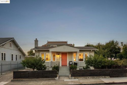 3661 Loma Vista Ave, Oakland, CA, 94619-1421 | Card Image