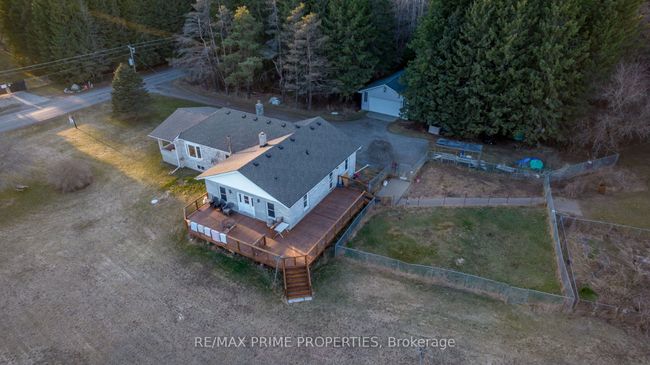 14009 1 St Concession Rd, House other with 3 bedrooms, 4 bathrooms and 10 parking in Zephyr ON | Image 15