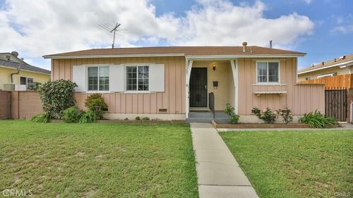 15307 Studebaker Rd, Norwalk, CA, 90650 | Card Image