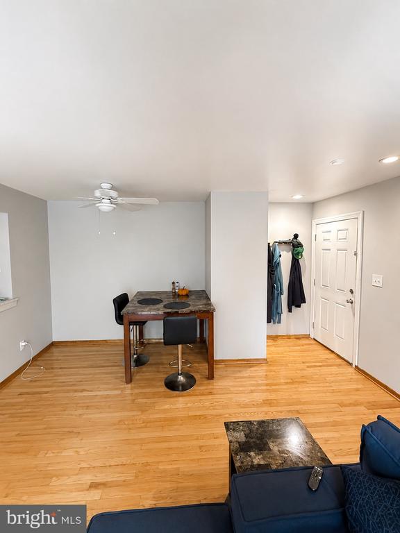 Residential Lease in MAPLE SHADE 4