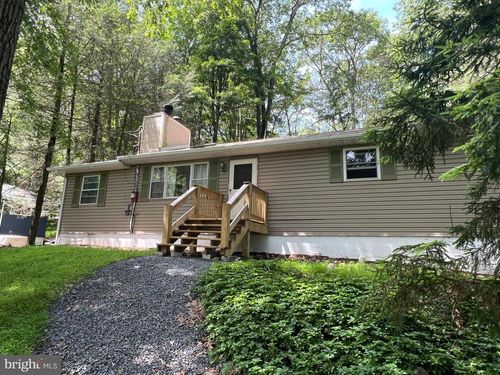 1553 Locust Ln, Pocono Lake, PA, 18347-7752 | Card Image