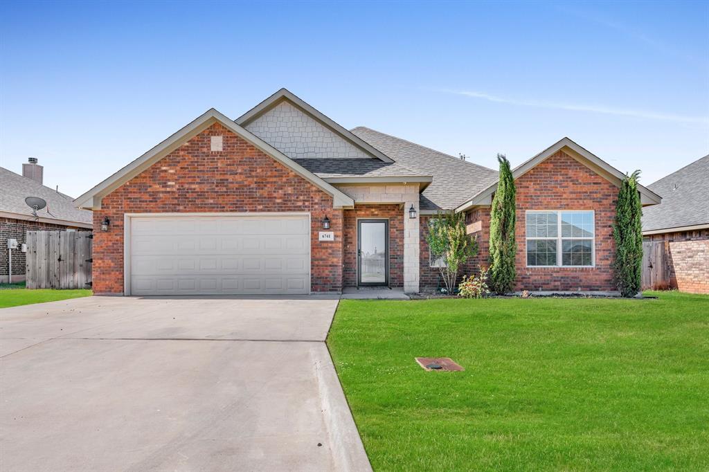 Inverness St, Abilene, TX 79606