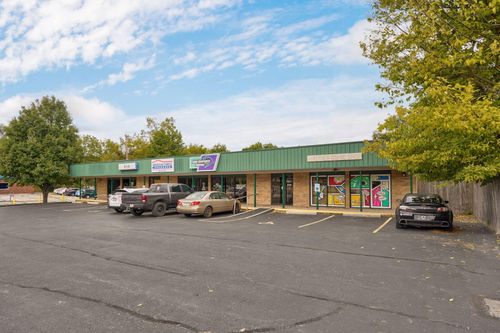 1341 E Kearney Street, Springfield, MO, 65803 | Card Image