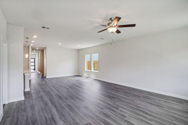 Photo is not of the actual home but is an inspirational photo of builder’s model home and may depict options, furnishings, and/or decorator features that are not included. | Image 4