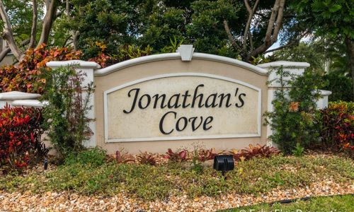 4583 Palmbrooke Cir, West Palm Beach, FL, 33417-7528 | Card Image