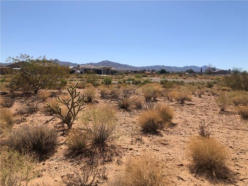 9256 N Rio Verde Cir, Kingman, AZ, 86401-8142 | Card Image
