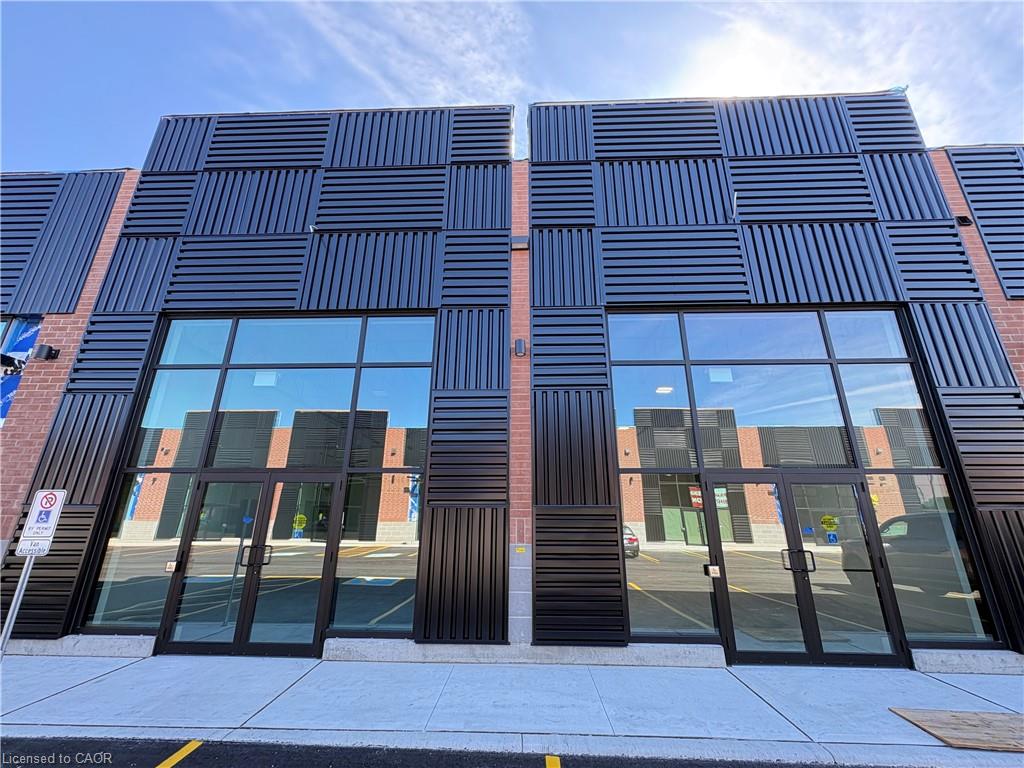 Commercial Lease in Woodstock 3